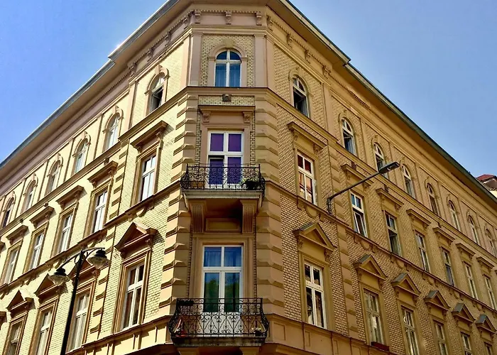 Homelike Luxury Flat On Gyulai Pal